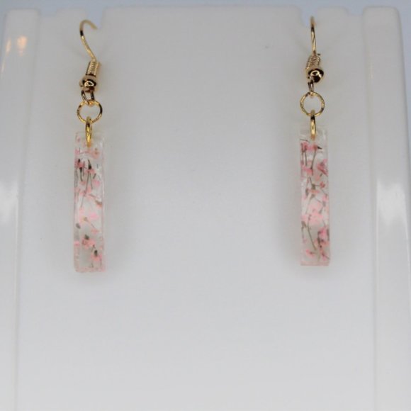 Queen Anne's Lace Pink Pressed Flower Earrings - Picture 5 of 7